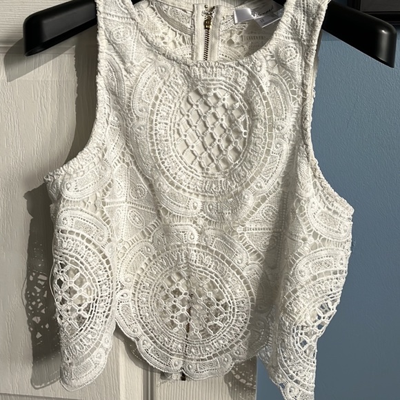 ReVamped lace/ crochet crop top - Picture 9 of 11